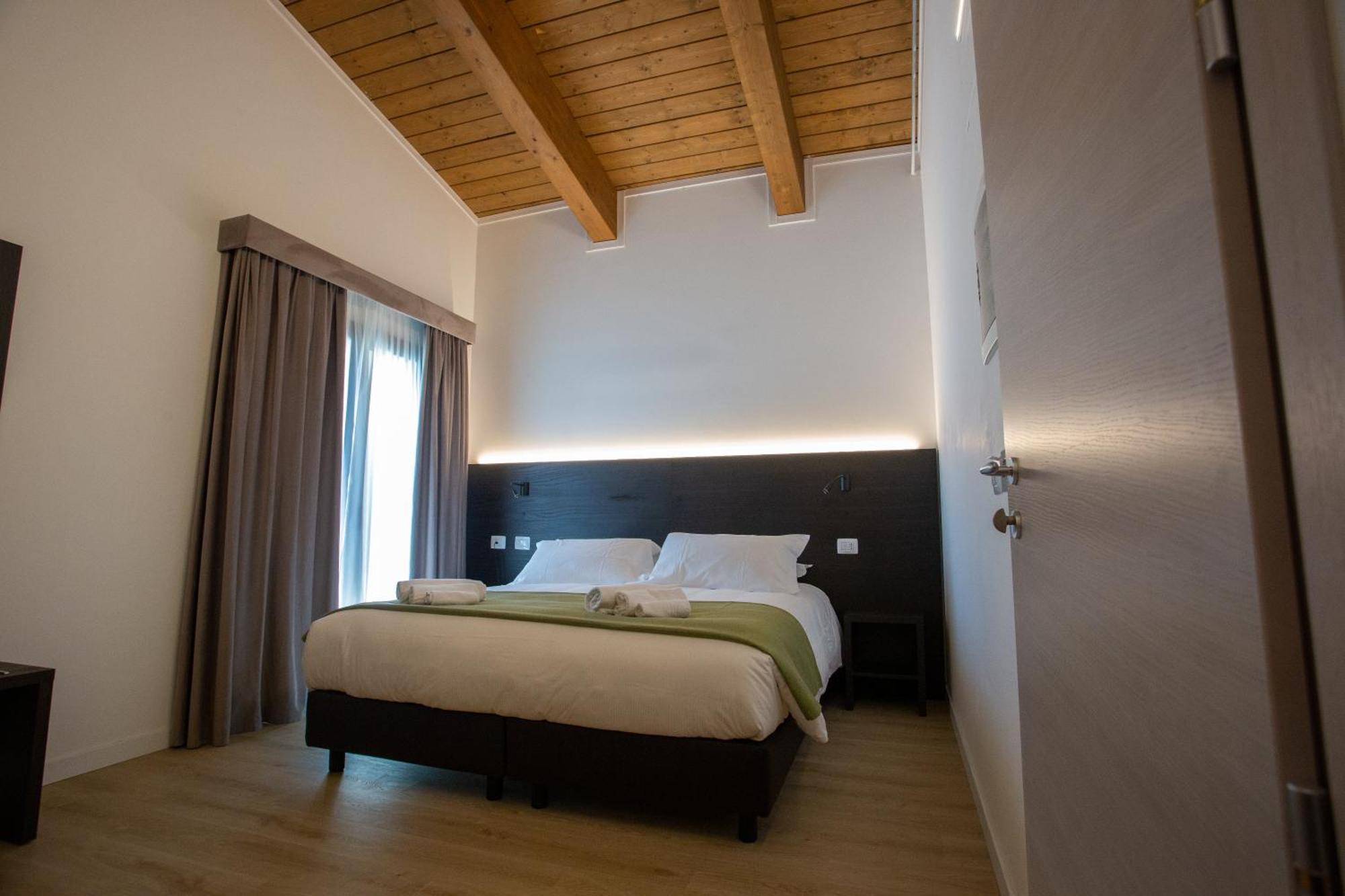Il Castagneto Hotel อามาตริเช ภายนอก รูปภาพ